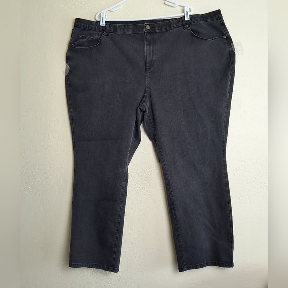 Catherines Black Charcoal Straight Leg Jeans Classic Style Plus Size 32W - Picture 1 of 12